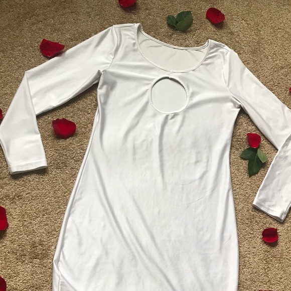 Sexy White Dress - Picture 3 of 3